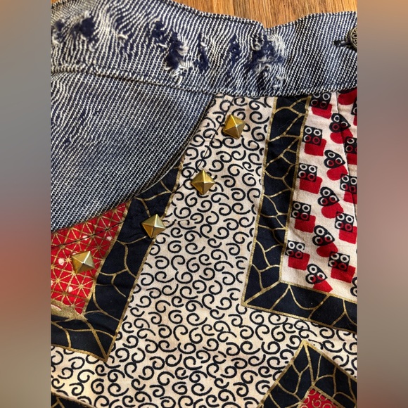 Handmade Boutique Studded Denim Shorts - Picture 4 of 8